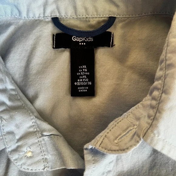 Boys button down shirt - Picture 3 of 4